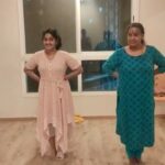 Anju Aravind Instagram – Ey ra….. With my adult students…
Age is just a number