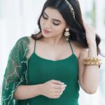 Ankitta Sharma Instagram - ज़माने भर की बातें उनसे कह दीं, जो कहना चाहिए था वो कहा नहीं… 🥀
