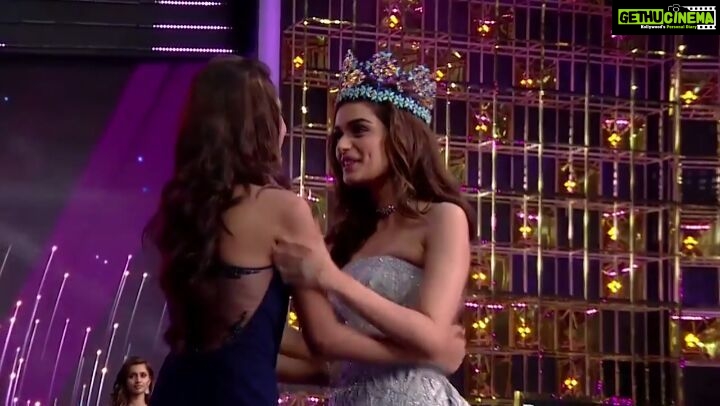 Anukreethy Vas Instagram - My favourite #ThrowbackThursday moment! 😍 So thankful and grateful for every opportunity I have got. I am giving it all here at @missworld, and I honestly can't do this without your support, so please keep me in your prayers. Stay tuned, tomorrow my 'Head to Head challenge' episode will come out, and you all have a role to play. Let's do this for India ❤ #MissWorld2018 #AnukreethyVas #BeautyWithAPurpose #MissIndia