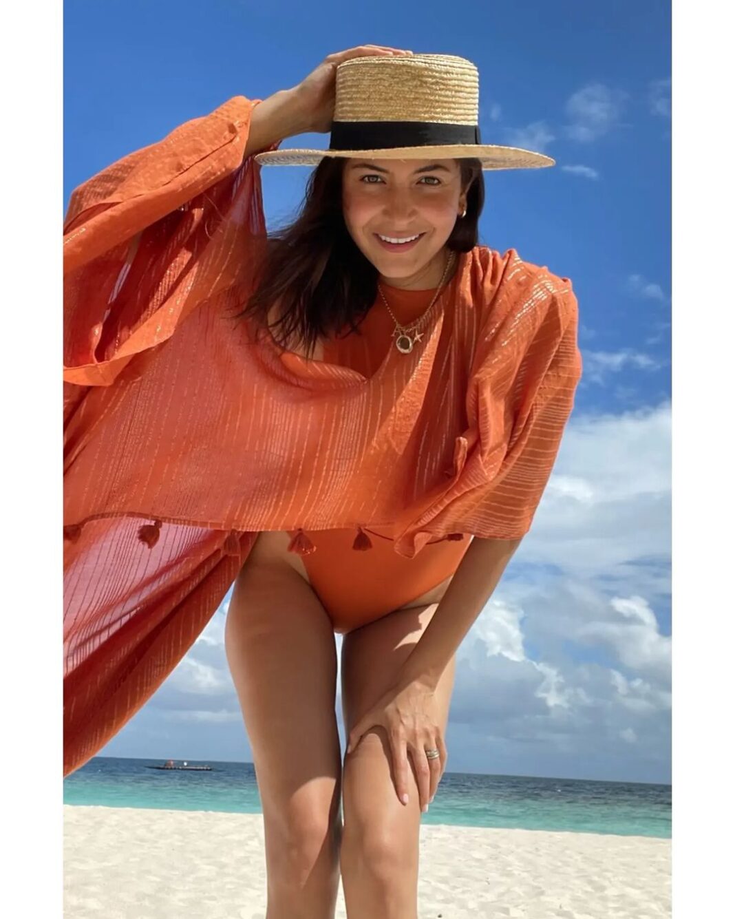 Anushka Sharma Instagram - The result of taking your own photos 🌴☀️🧡