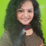 Anuya Bhagvath Instagram – #anuya #smile #makeup #salwar #bright #girl #curls