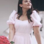 Aparna Das Instagram – 🌹🌹🌹🌹🌹

🎥: @fo.b.z 
Styling: @style_withandriya @andriya_nunez
MUA: @ashif_marakkar  @makeupby.ashifmarakkar 
Florist: @mariakrits @rose__factory 
Costume: @cameella_boutique 
📷: @nandagopanphotos