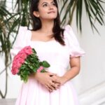 Aparna Das Instagram – 🌷🌷🌷

📷: @nandagopanphotos 
MUA: @ashif_marakkar @makeupby.ashifmarakkar 
Styling: @style_withandriya @andriya_nunez 
Florist: @mariakrits @rose__factory 
Costume: @cameella_boutique 
🎥: @fo.b.z