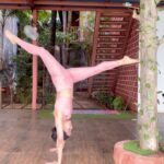 Aparnaa Bajpai Instagram - It’s always fun to be goofing around. Challenge accepted @zulmadeviaje . . . #yogachallenge #yogaeveryday #yogaeverywhere Inner Living Mandrem, Goa