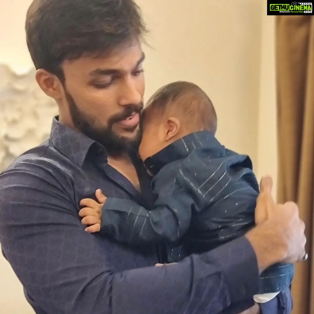 Arav Instagram - Second year without my Dad, and here is K making me a responsible and loving Father❤️❤️ I promise I will give you the world you want😘😘 Happy Father's Day to all the Father's out there🤗❤️ #happyfathersday