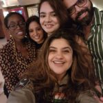 Archana Instagram - Thank youuuuuuuuuuuuuu .... #part2 of our #topgun #maverick #premier #screening #friends #love #happiness #wow #❤️ Juhu PVR