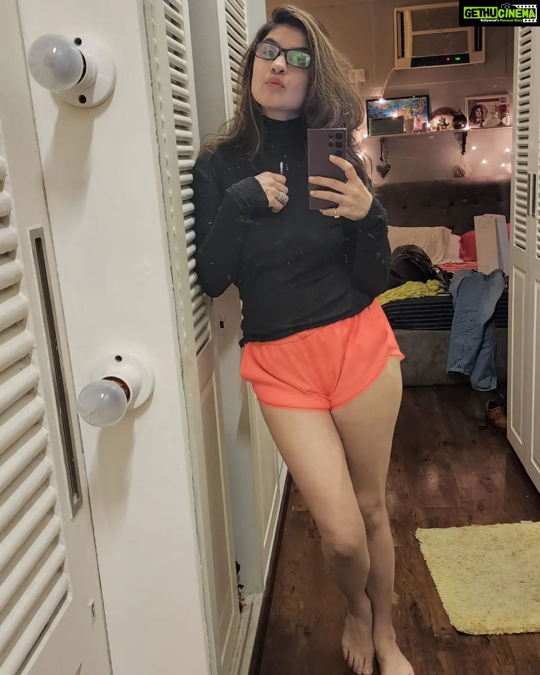 Archana Instagram - Turtle neck & neon shorts! Yeahhh .... When u mix things up for home #audition . . . #neon #turtle #turtleneck #love #movie #movies #bollywood #home #lightup #lights #camera #samsung22ultra #home #audition A Place Called Home