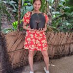 Ashwathy Warrier Instagram - Going nuts over the world’s biggest nut 🌰 #worldsbiggestnut #cocodemer #nut #travelphotography #travelgram #wanderlust #seychelles #heavy #heavylifting #wanderer #travel #tourism #tourist