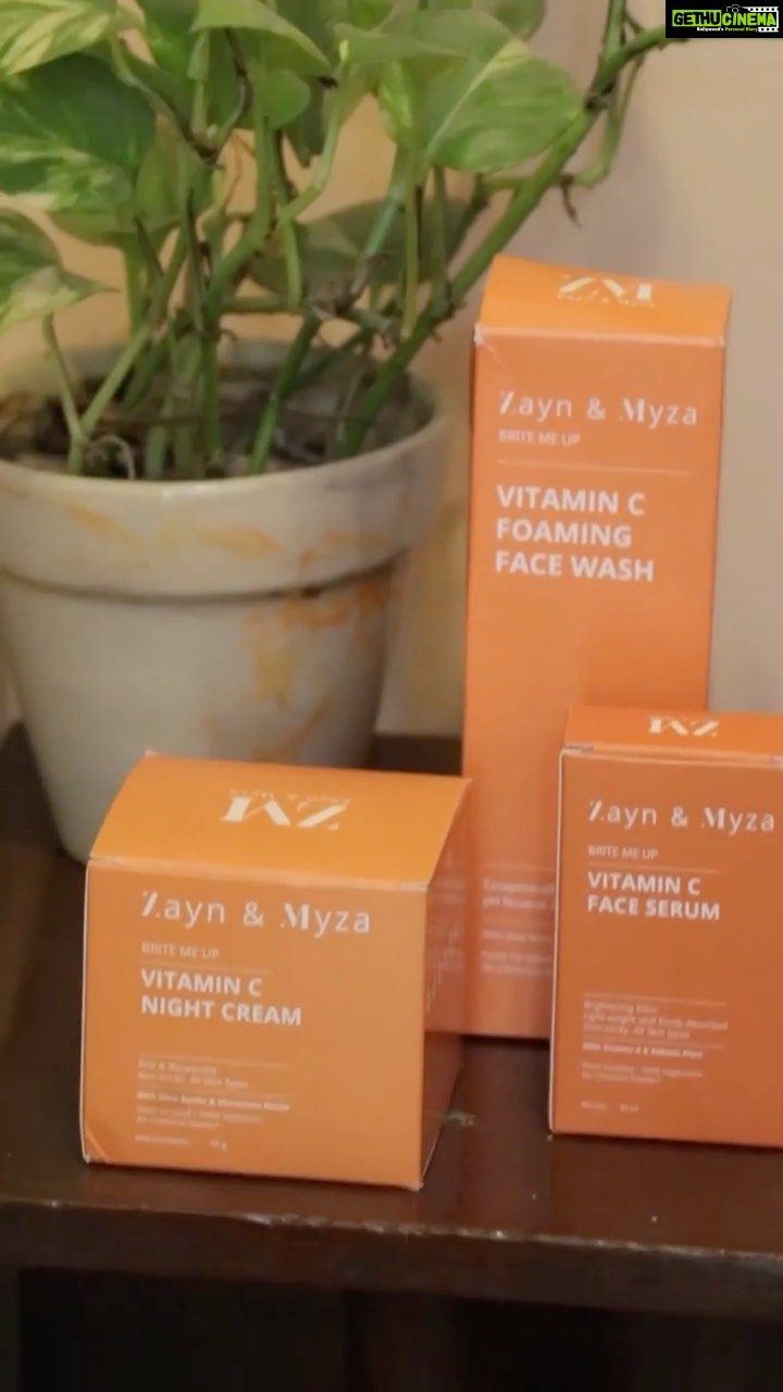 Bhanushree Mehra Instagram - @zaynmyzaind Vitamin C skin care range is an absolute favourite and I make sure to carry it with me every time I travel. The products are gentle enough to be used day and night and are suitable for all skin types. They are also 100%Vegan, Paraben free, Halal Certified & Cruelty free. Definitely worth trying out ! * Visit www.zaynmyza.com, Use code: “ZMExtra10” and to get an extra 10% off now. #ZMvitaminCserum #ZMvitC #VitaminCserum #vegancosmetics #halalcertified #ZMskincare #zerochemicals #fightsDarkspots #skinhydration #nonstickyserum #uvprotection