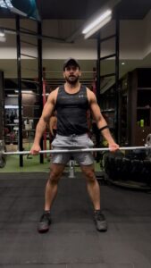 Bharath Instagram - LEG 🦵 DAY !! Feeling awwwwww-summmm post 🏋️‍♀️🤯🥴 #squats #instagood #reelsinstagram #ﬁtness #nodaysoff