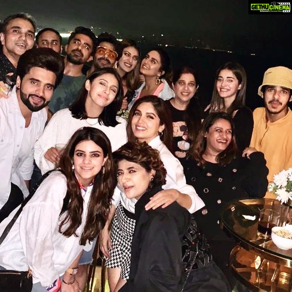 Bhumi Pednekar Instagram - About Last Night 🥳 #OnlyLove . . . #lifeisacelebration