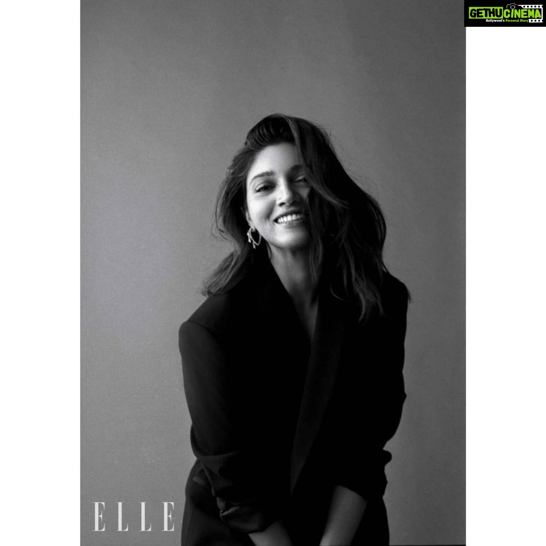 Bhumi Pednekar Instagram - It’s all black and white @elleindia . . . . #ELLEfebruary #ELLEIndia #EyesOnThePrize #CoverGirl #February