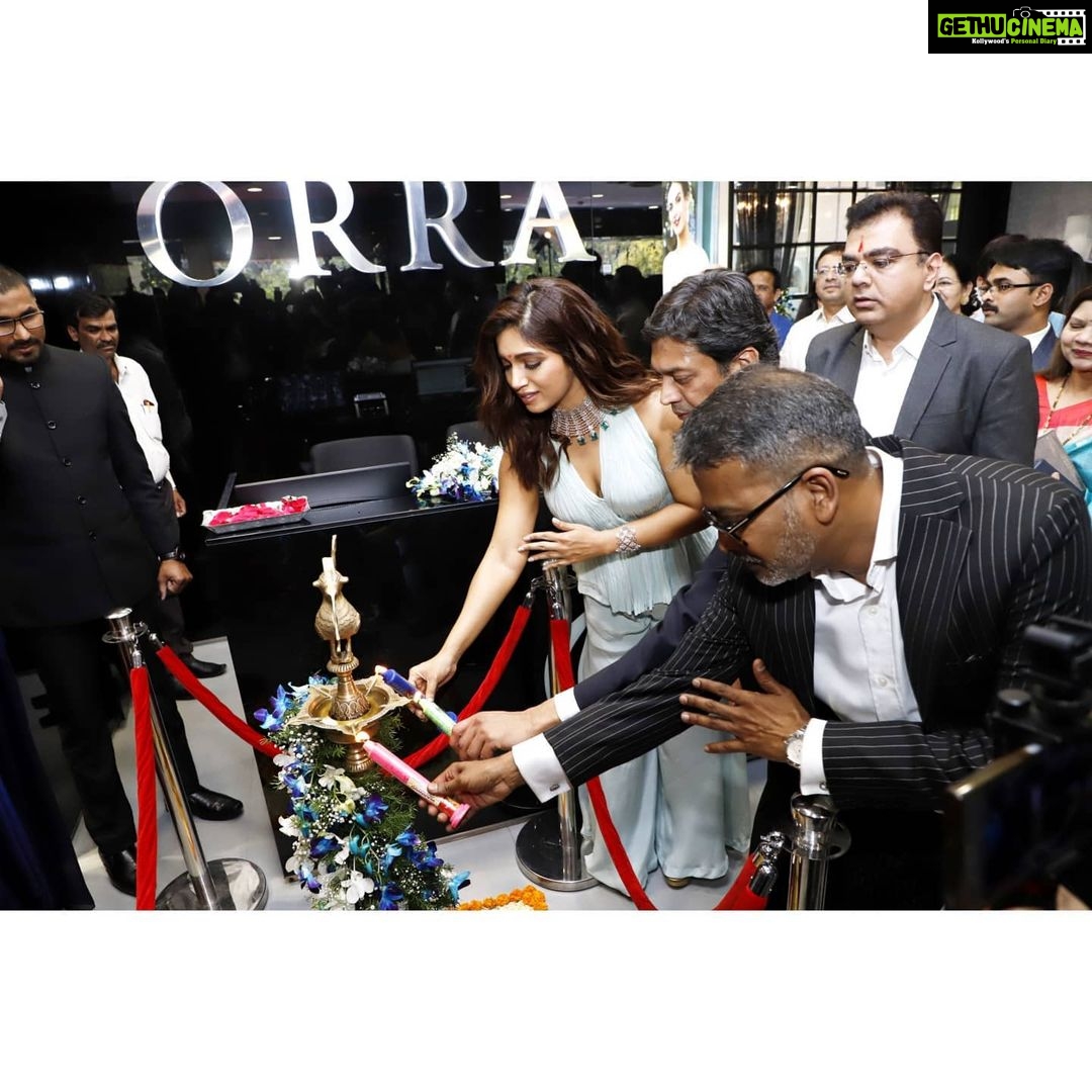 Bhumi Pednekar Instagram - A crown star moment!! @orrajewellery #ORRA #ORRANagpur