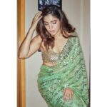 Bhumi Pednekar Instagram - 🧚‍♀️✨💋 @manishmalhotra05 . . . #hello #insta #love #saree #manishmalhotra #dressup #goodnight #friday @mmalhotraworld