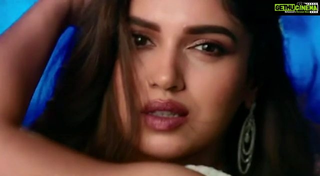 Bhumi Pednekar Instagram - #VedikaDoingVedikaThings #PatiPatniAurWoh #6December