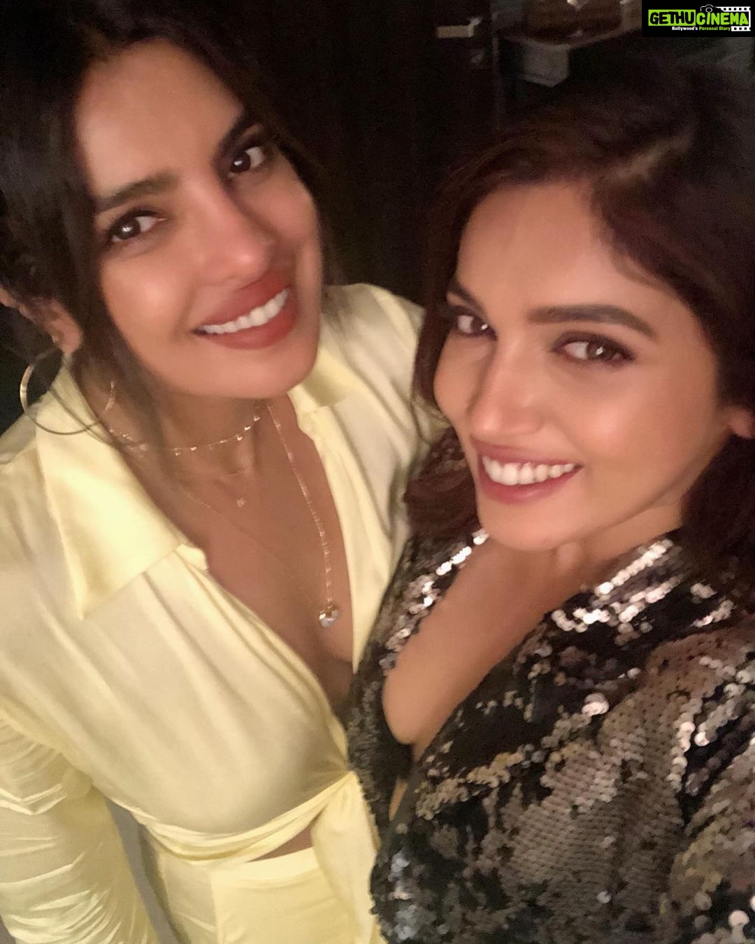 Bhumi Pednekar Instagram - Last Night ✨ @priyankachopra . . . #goodmorning #love #ilovepc