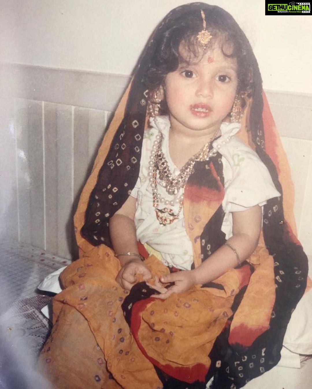 Bhumi Pednekar Instagram - Because Bachpan se heroine 😁#HappyChildrensDay . Thank you mummy and papa for letting the drama queen in me live and for nurturing it ❤️ P.s please don’t miss the wig in the last picture