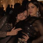 Bhumi Pednekar Instagram - When dilli aur mumbai ki ladkiyaan meet for Saand Ki Aankh wali Diwali ❤️ @taapsee #HappyDiwali #SaandKiAankh