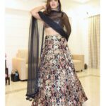 Bhumi Pednekar Instagram - बिल्कुल सितारों की तरह ✨ . @manishmalhotra05 #चमकधमक #दीवाली