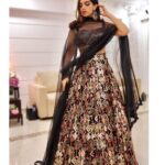 Bhumi Pednekar Instagram - बिल्कुल सितारों की तरह ✨ . @manishmalhotra05 #चमकधमक #दीवाली