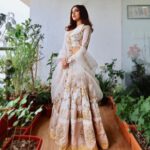 Bhumi Pednekar Instagram - Bright like the sun ☀️ #HappyDiwali