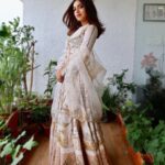 Bhumi Pednekar Instagram - Bright like the sun ☀️ #HappyDiwali