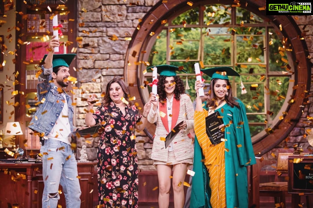 Bhumi Pednekar Instagram - Back to school !!! With my Bebe @taapsee, coach ji @itsviineetkumar aur headmasterni @farahkhankunder ! #Backbenchers #FlipkartVideos