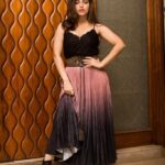 Bhumi Pednekar Instagram - Descending into Dawn...🎴
