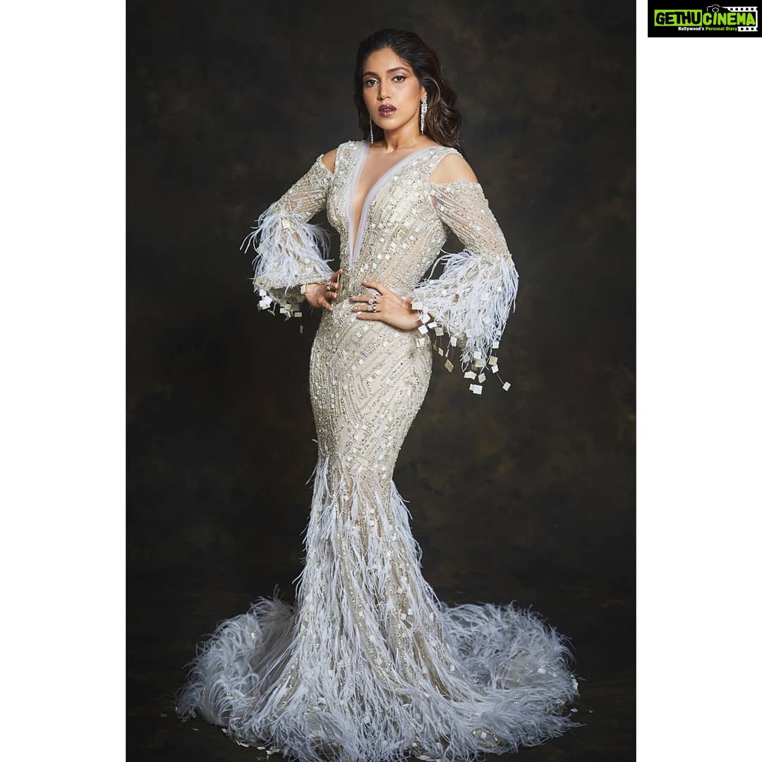 Bhumi Pednekar Instagram - About tonight... #VogueBeautyAwards . . . . Styled by @pranita.abhi assisted by @pragyanautiyal Makeup by @cloverwootton Outfit @ziadnakad jewelry @jet_gems Picture by @sheldon.santos Team @hmehta75 @melomaniacc #Upi @moodformagic @tee_dee23