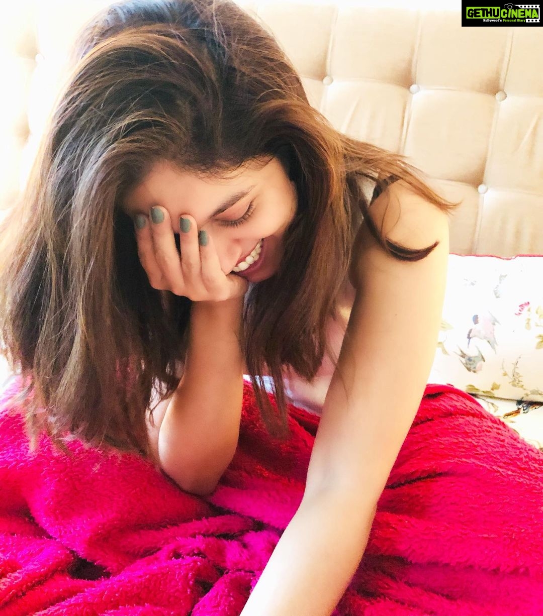 Bhumi Pednekar Instagram - In Bed, Don’t Fret 💓 #SaturdayMood