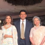 Bhumi Pednekar Instagram - Last night #DiacolorSaveraCharityBall 💋 The capital got together to raise money for @saverafoundation at this very special auction.Savera has been helping people for over 2 decades. The exquisite jewellery by @dia_logues and kudos to them for starting this initiative and setting an example of a luxury brand with responsibility. @dabiricouture what a beautiful collection and thought ❤️ And a special shout out to al the people that contributed 👏🏻 Makeup @13kavitadas Hair @siddheshavinashshinde Team @hmehta75 #upi #swapnil