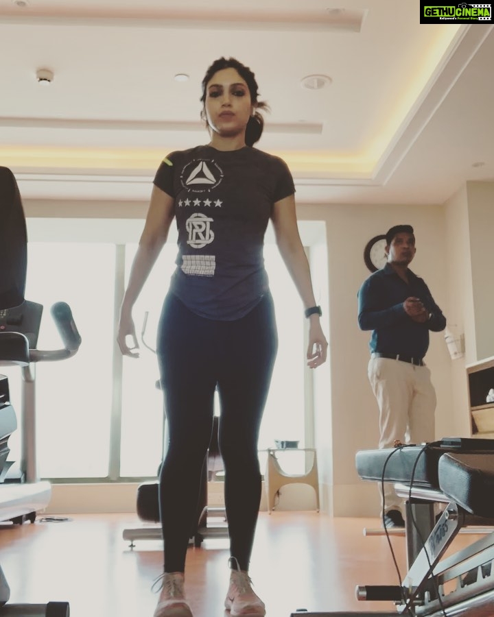 Bhumi Pednekar Instagram - Stronger everyday... . . . #morning #saturday #strengthwithin #love #yourbody #weekend #ready
