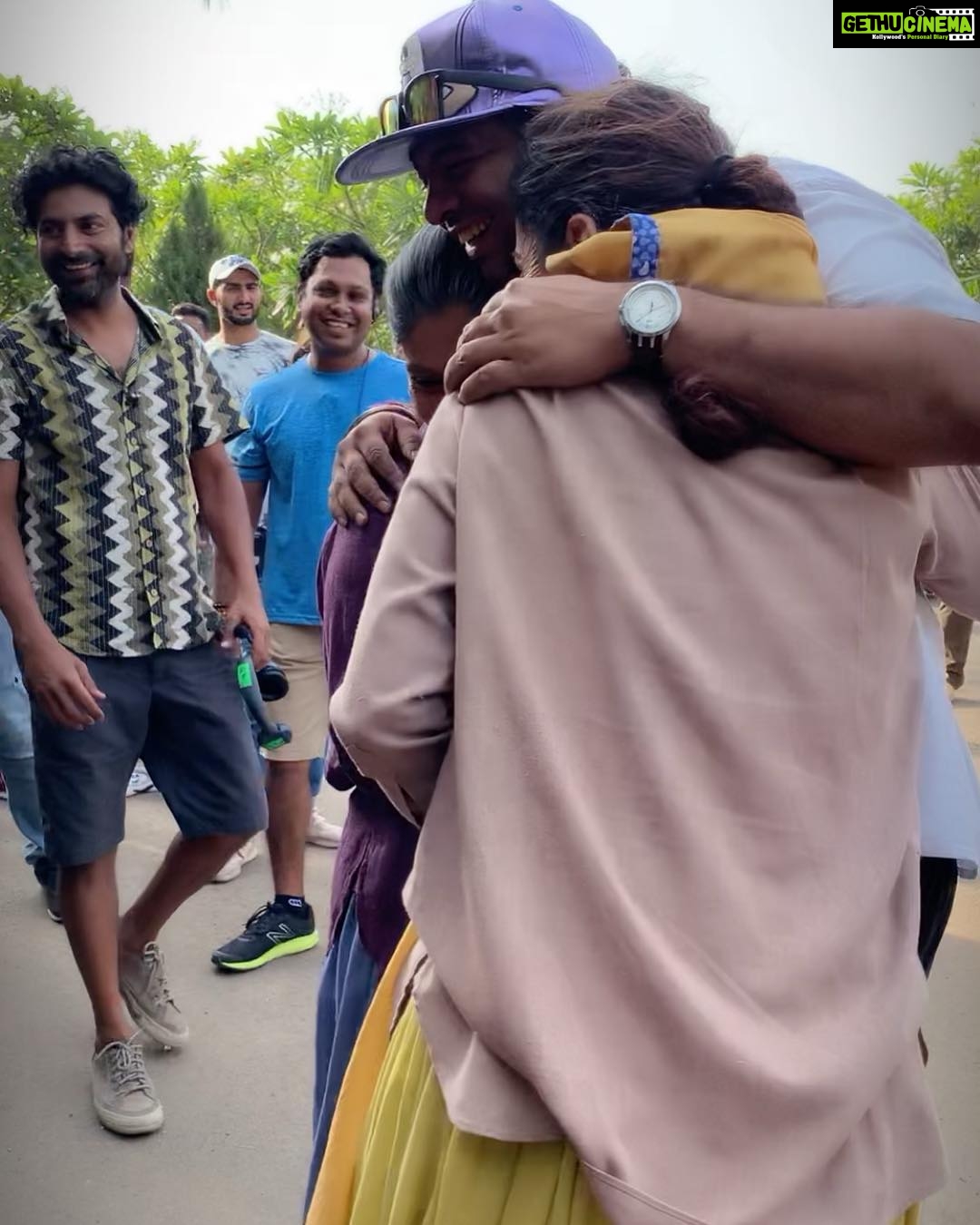 Bhumi Pednekar Instagram - Some goodbyes are so tough ❤️ #saandkiaankh