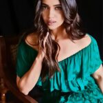 Bhumi Pednekar Instagram - I am the dragon's daughter - Daenerys Targaryen 🐉 #Mood . . . #goodmorning #tuesday #gameofthrones #waiting
