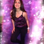 Bhumi Pednekar Instagram - My weekend plan is to dazzle and shine 😎🌟✌🏻 . . . #goodmorning #instafam #hello #friday #love #you