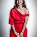 Bhumi Pednekar Instagram - ‘Main Meri favourite hoon’ kinda a day :) . . . #hello #instafam #thursday #love #red