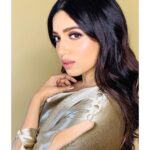 Bhumi Pednekar Instagram - 🌟 #liquidgold