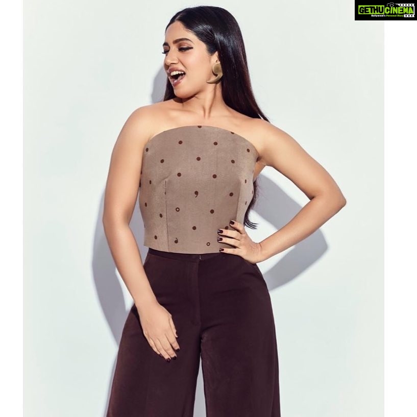 Bhumi Pednekar Instagram - Hey 👋 #love #browns #chocolate #nikhilthampi #hello #tuesday