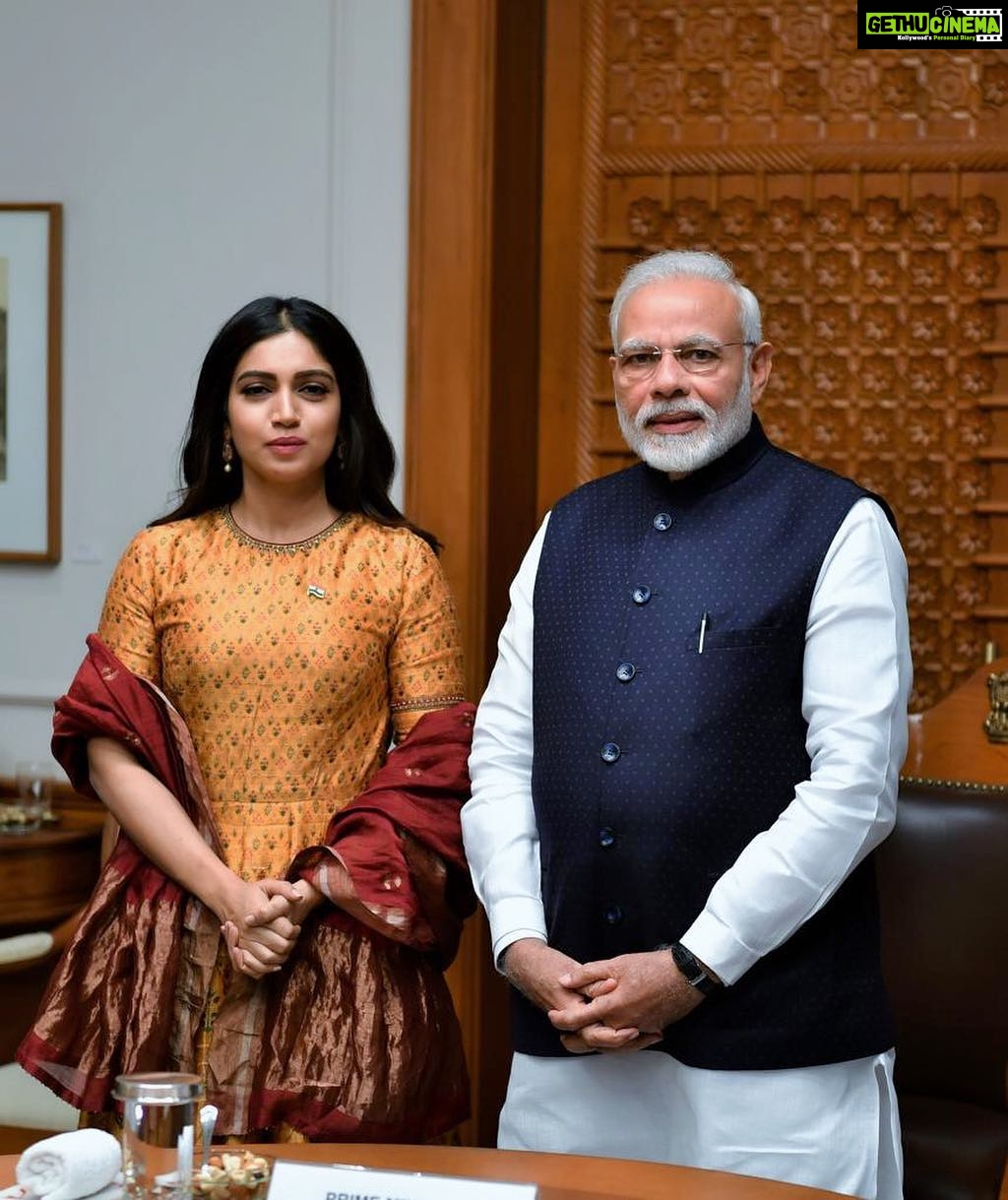 Bhumi Pednekar Instagram - A moment with the Prime Minister of our country @narendramodi sir 🙏🏻
