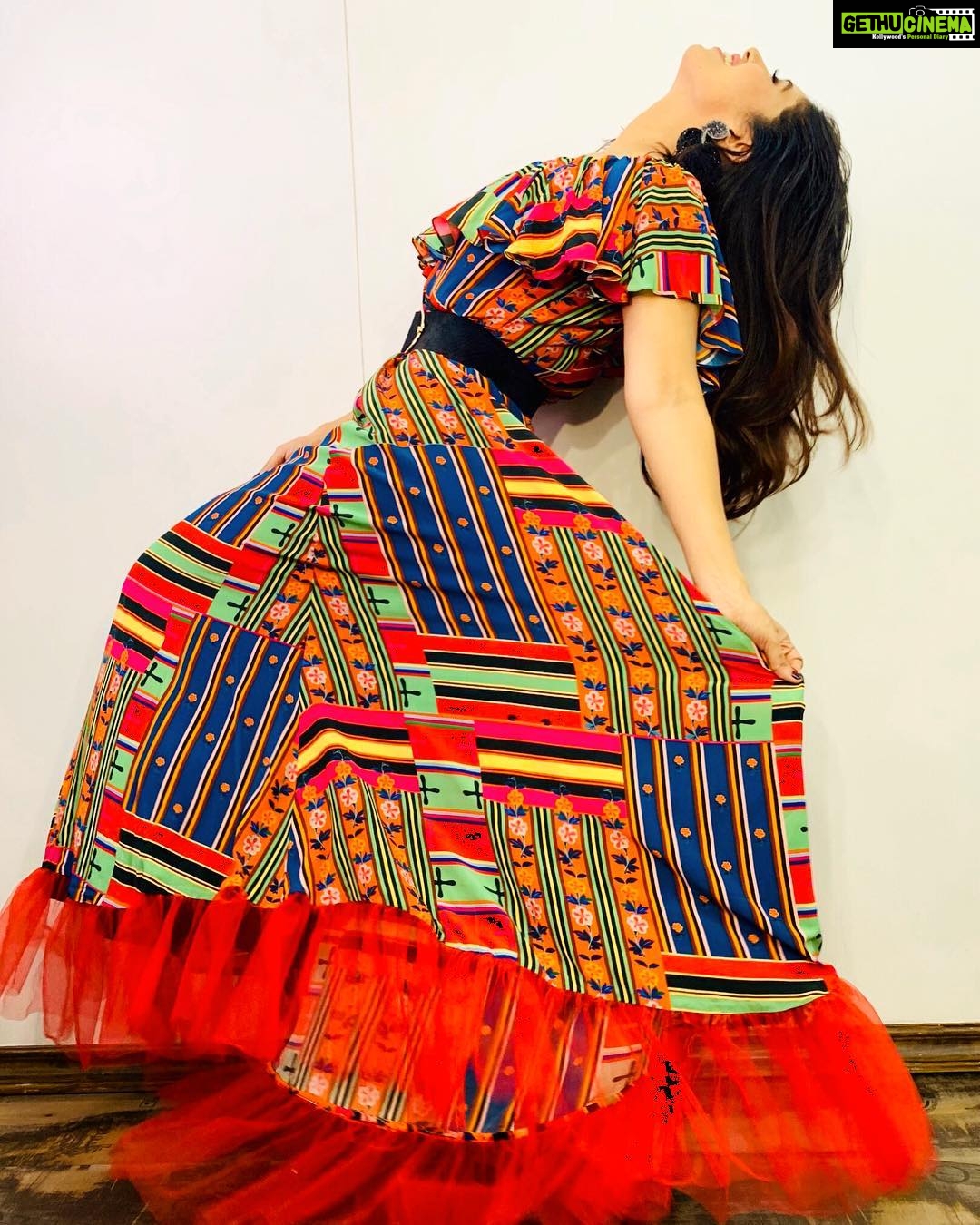 Bhumi Pednekar Instagram - Dance with me 💃🏻 #goodmorning #hello #tuesday #love