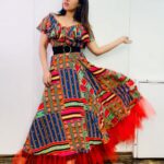 Bhumi Pednekar Instagram - And we start a journey full of colour,love and passion #Sonchiriya ❤️ Trailer link in Bio 🙏🏻 Styled by @sukritigrover Outfit: @roopaofficial @vandafashionagency Assisted by @sanakhan.z Makeup @sonicsmakeup Hair @hairstories_byseema Team @hmehta75 @crastosuzan #promotions #sonchiriyatrailer #love #gratitude