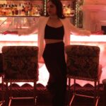 Bhumi Pednekar Instagram - Me,Just hanging thinking about 2018 💕 😂 #london #BPtravels Annabel's