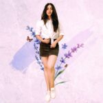 Bhumi Pednekar Instagram - Cause December is all bloom and flowers 💐 #Wednesday #Thoughts #Hello #Love