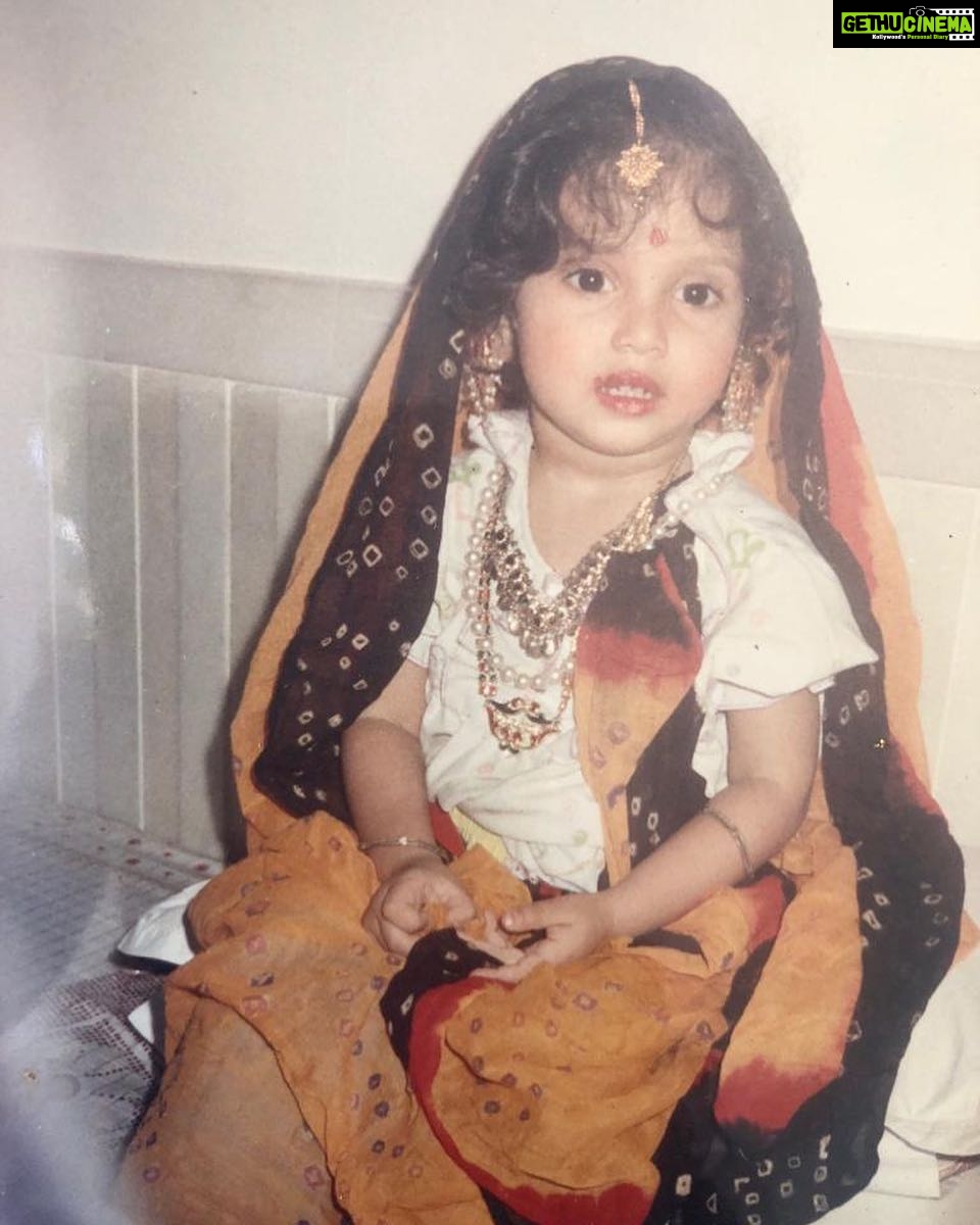 Bhumi Pednekar Instagram - Poser forever #happychildrensday ❤️