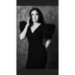 Bhumi Pednekar Instagram - #koffeewithkaran wearing @gauriandnainika ❤️ Styled by @aasthasharma Makeup @sonicsmakeup Hair @marcepedrozo Team @hmehta75 @crastosuzan 😘 #hello #black #love Clicked by @thehouseofpixels ❤️