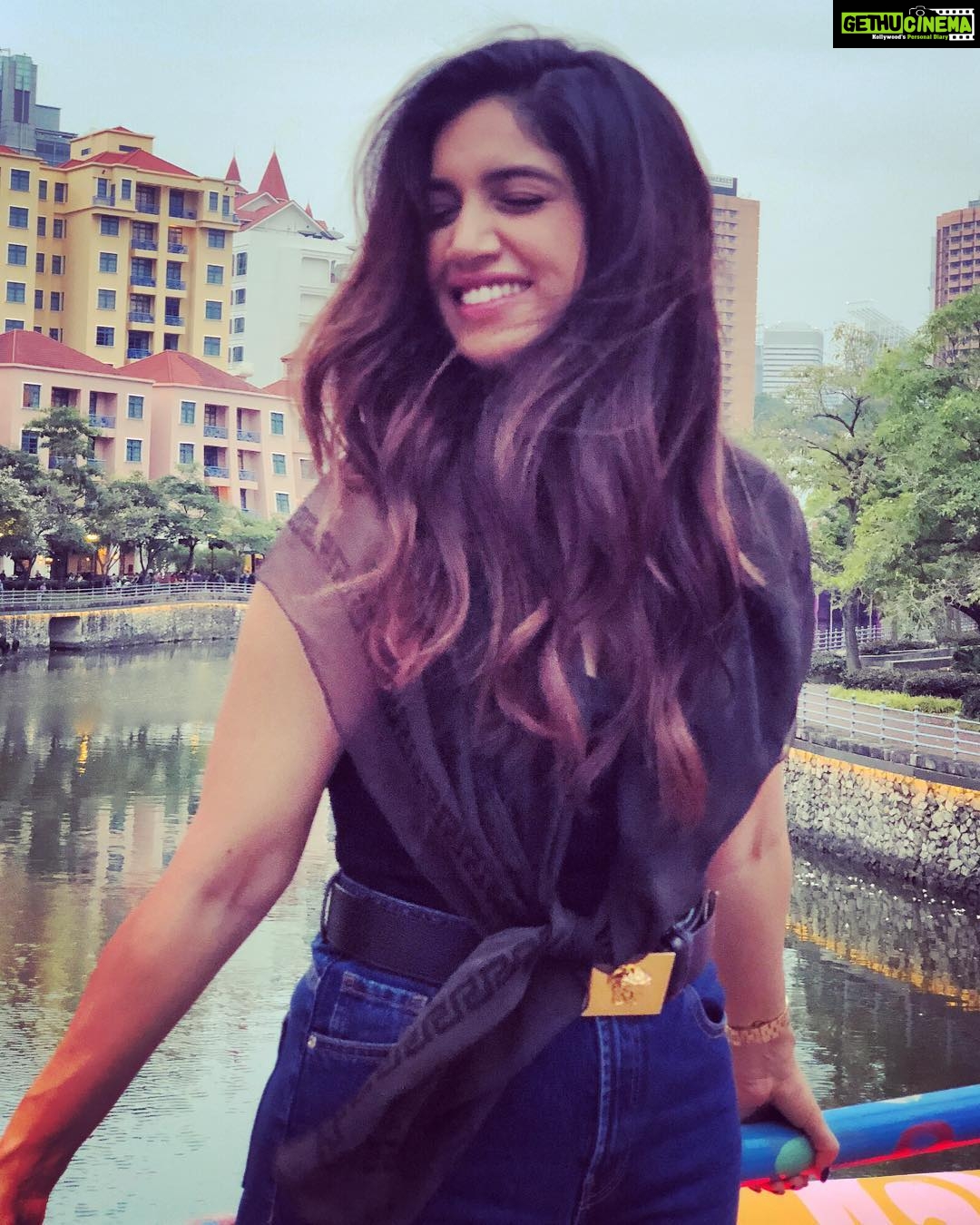 Bhumi Pednekar Instagram - Hello beh beh 😘 #bptravels #singapore #love #hello