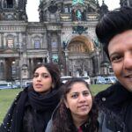 Bhumi Pednekar Instagram - Wishing the most amazing,enterprising and just the best @hmehta75 a very happy birthday.May this year be full of all things beautiful 😘