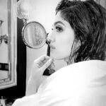 Bhumi Pednekar Instagram - .... 🌑 .... #goodnight #love #hello