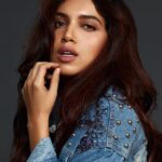 Bhumi Pednekar Instagram - Hi 👋 #morning #tb #hello #tuesday