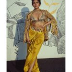 Bhumi Pednekar Instagram - 24 Karat ✨ . . . Wearing @anamikakhanna.in #BadhaaiDo #Stylefile #sunday #love #badhaaidoincinemas